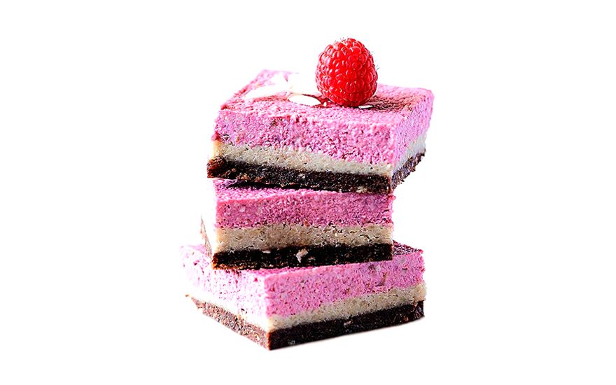 Cheesecake raw-vegan cu zmeură