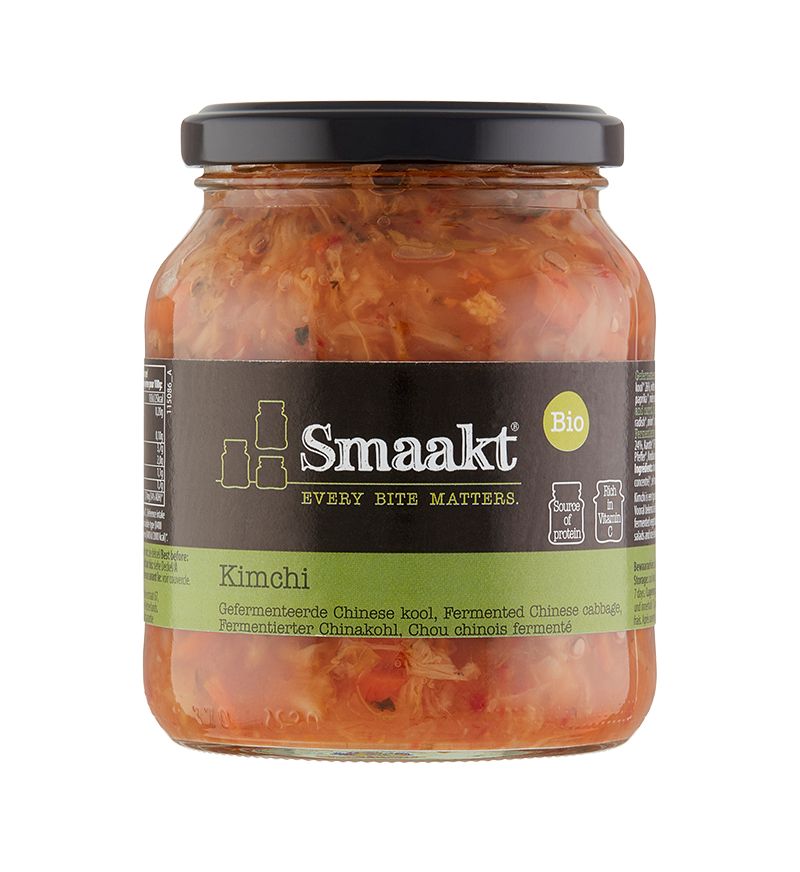 Kimchi bio 350g Smaakt, legume fermentate, varză napa și albă, etichetă neagră și verde.