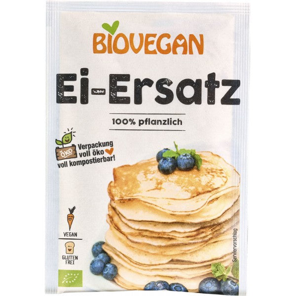 Inlocuitor vegetal de ouă bio Biovegan, ambalaj compostabil, clătite cu afine albastre.