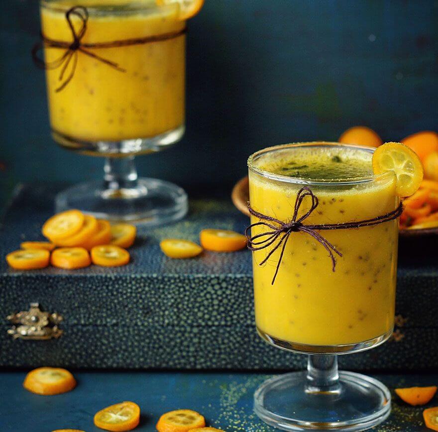 Smoothie cu ananas, mango și semințe de chia