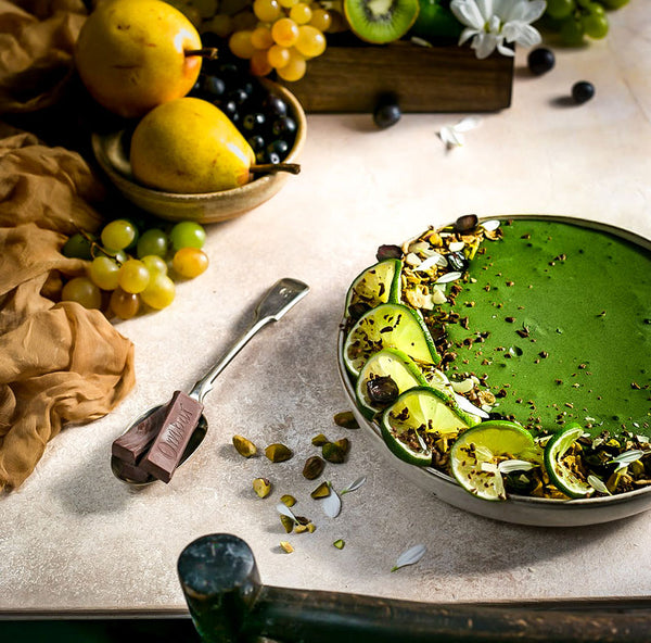 Smoothie bowl dulce-amărui