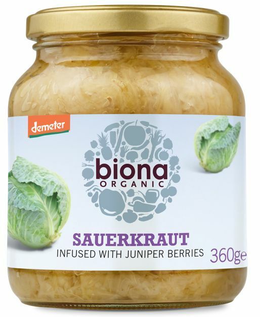 Varza murată eco Biona 360g în borcan cu capac auriu, etichetă cu varză și logo demeter.