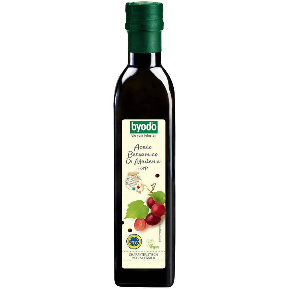 Oțet balsamic roșu bio Byodo 500ml, sticlă neagră, etichetă cu struguri și sigle certificare.