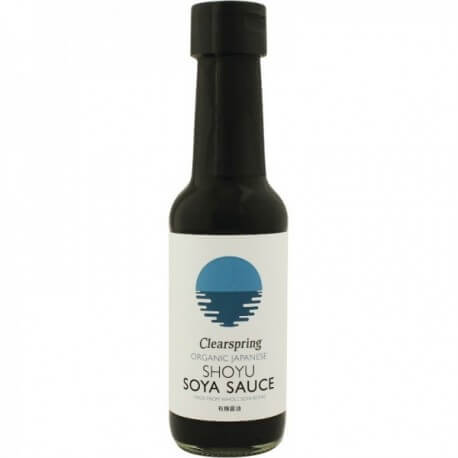 Sos Soia Shoyu Clearspring, sticlă neagră, etichetă albă și albastră.