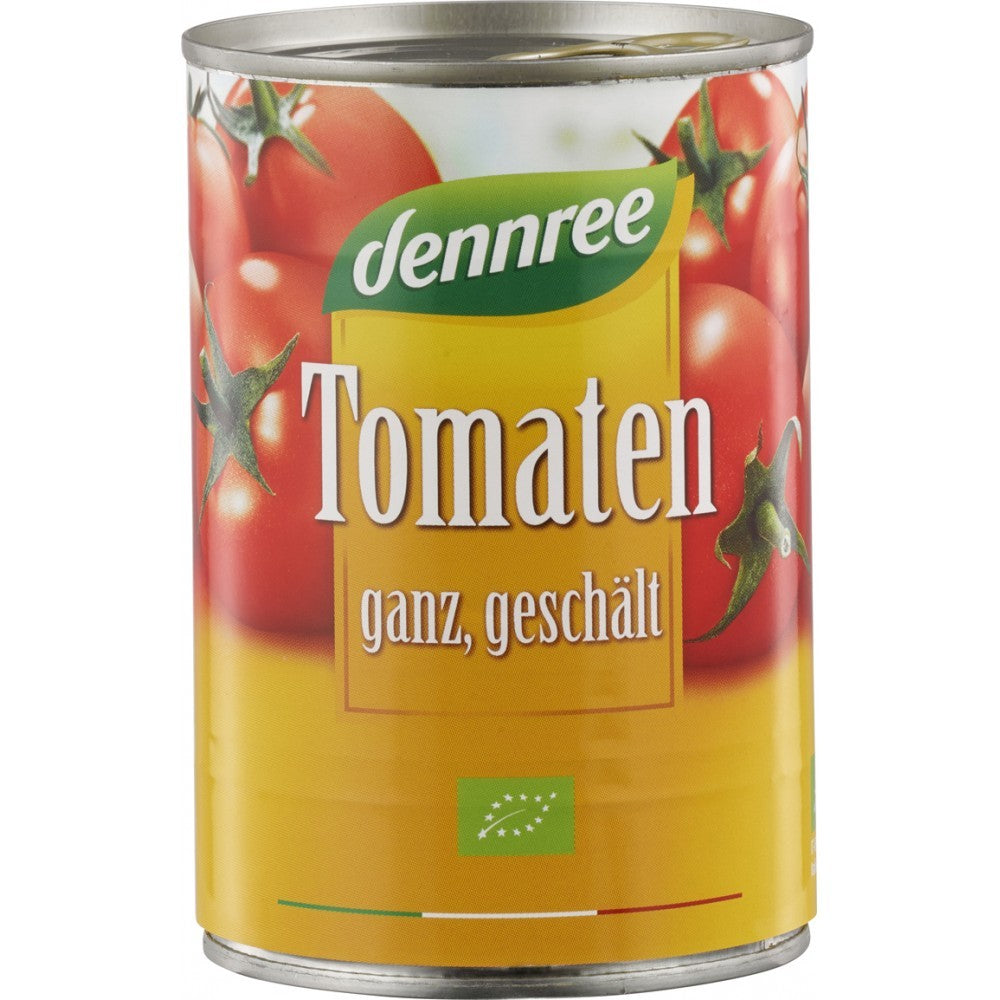 Tomate bio decojite Dennree în doză, roșii coapte pe fundal galben, etichetă verde.